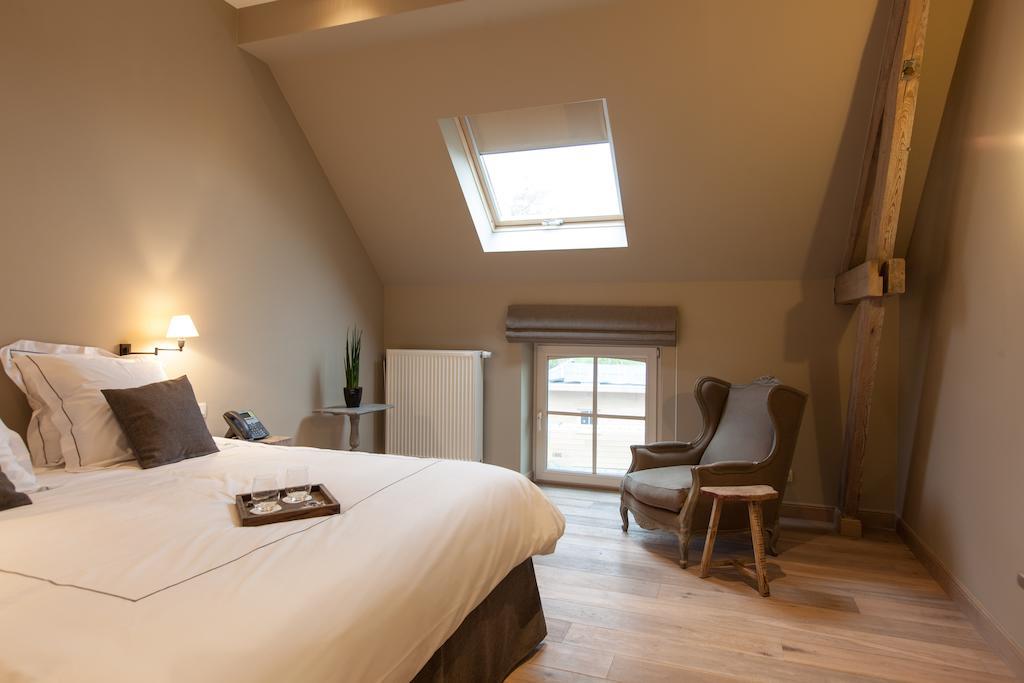 B&B Louis1924 Dilbeek Bilik gambar
